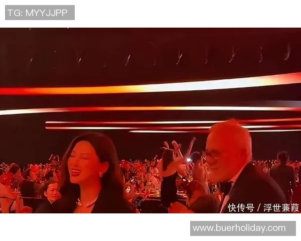 卡地亚这一夜，余音绕梁的郭晶晶靠一身黑，秒了内娱一堆女明星